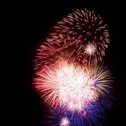 Feux d'artifice 4/10