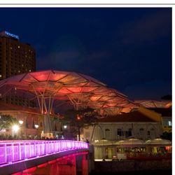 Un des ponts de Clark Quay
