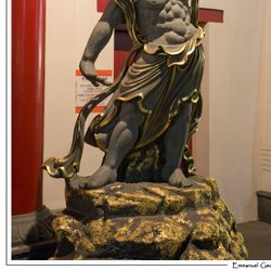 Le gardien du temple