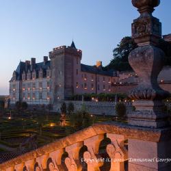Le chateau depuis les escaliers Le chateau depuis les escaliers