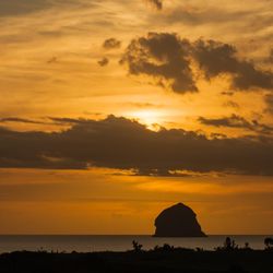 Le rocher du Diamant - 16h22